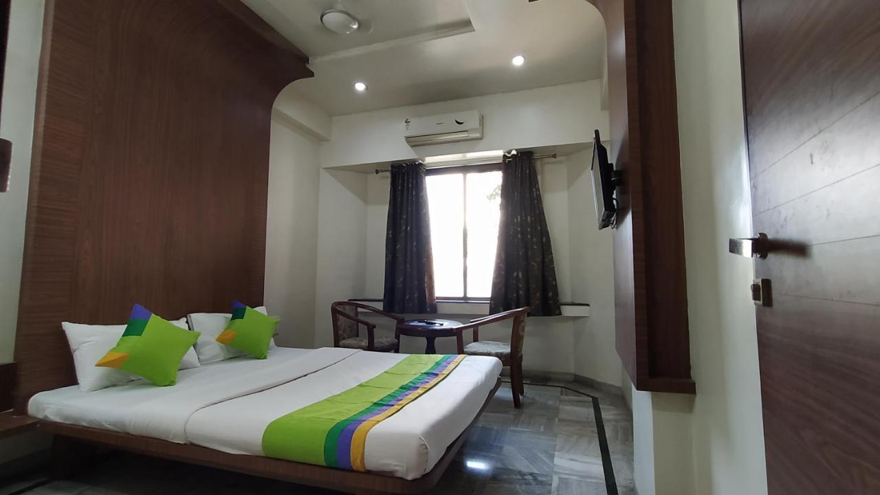 City Palace Hotel होटल सिटी पैलेस Nashik Exterior photo