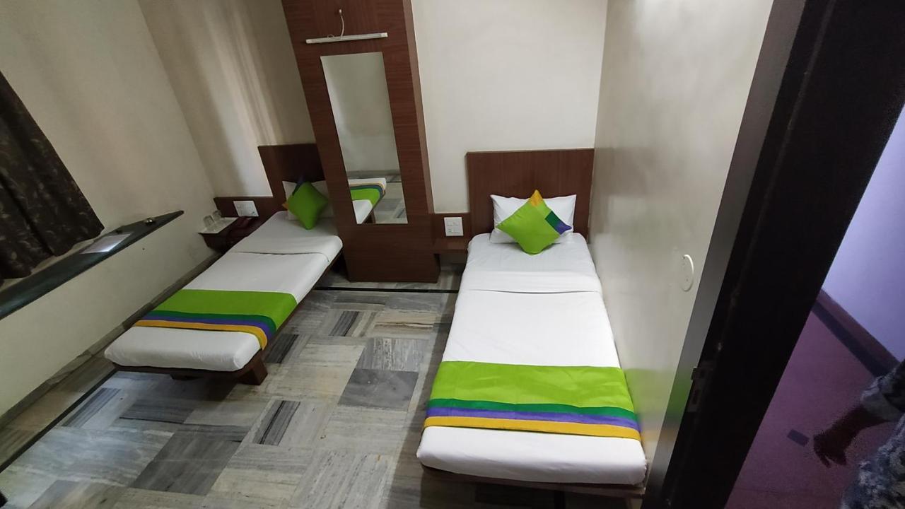City Palace Hotel होटल सिटी पैलेस Nashik Exterior photo